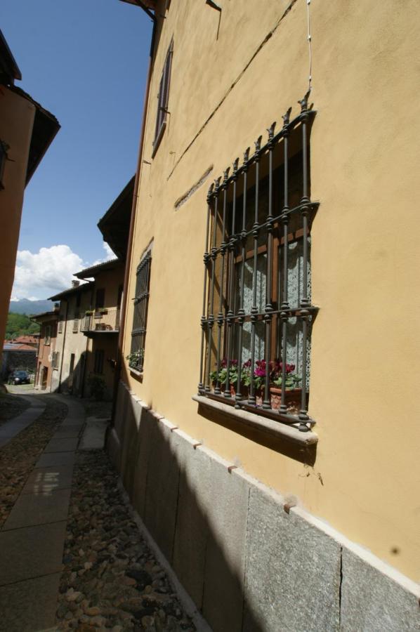 Antiche Mura Avigliana Esterno foto
